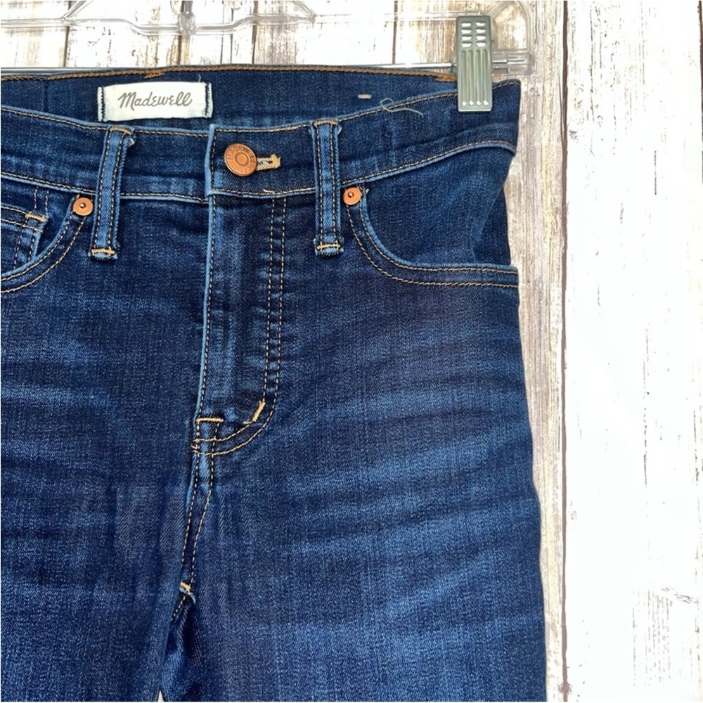 Madewell Dark Wash 9” High Rise Skinny - Picture 3 of 7